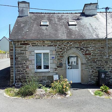 Ti An Traon Le Petit Gite En Coeur De Bretagne Carhaix-Plouguer Bagian luar foto